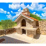 Rural Escape With Pool - Krka Bristane