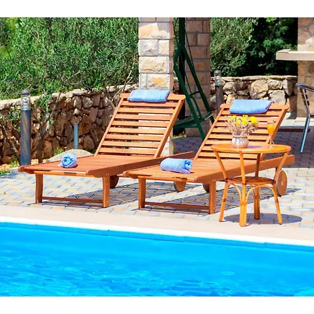Rural Escape With Pool - Krka Villa