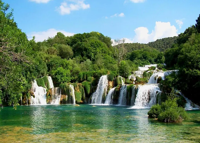 Rural Escape With Pool - Krka Villa *